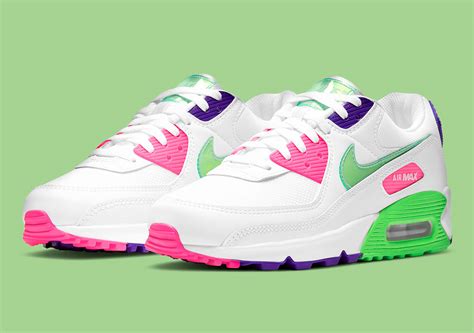 neon Nike Air Max 90